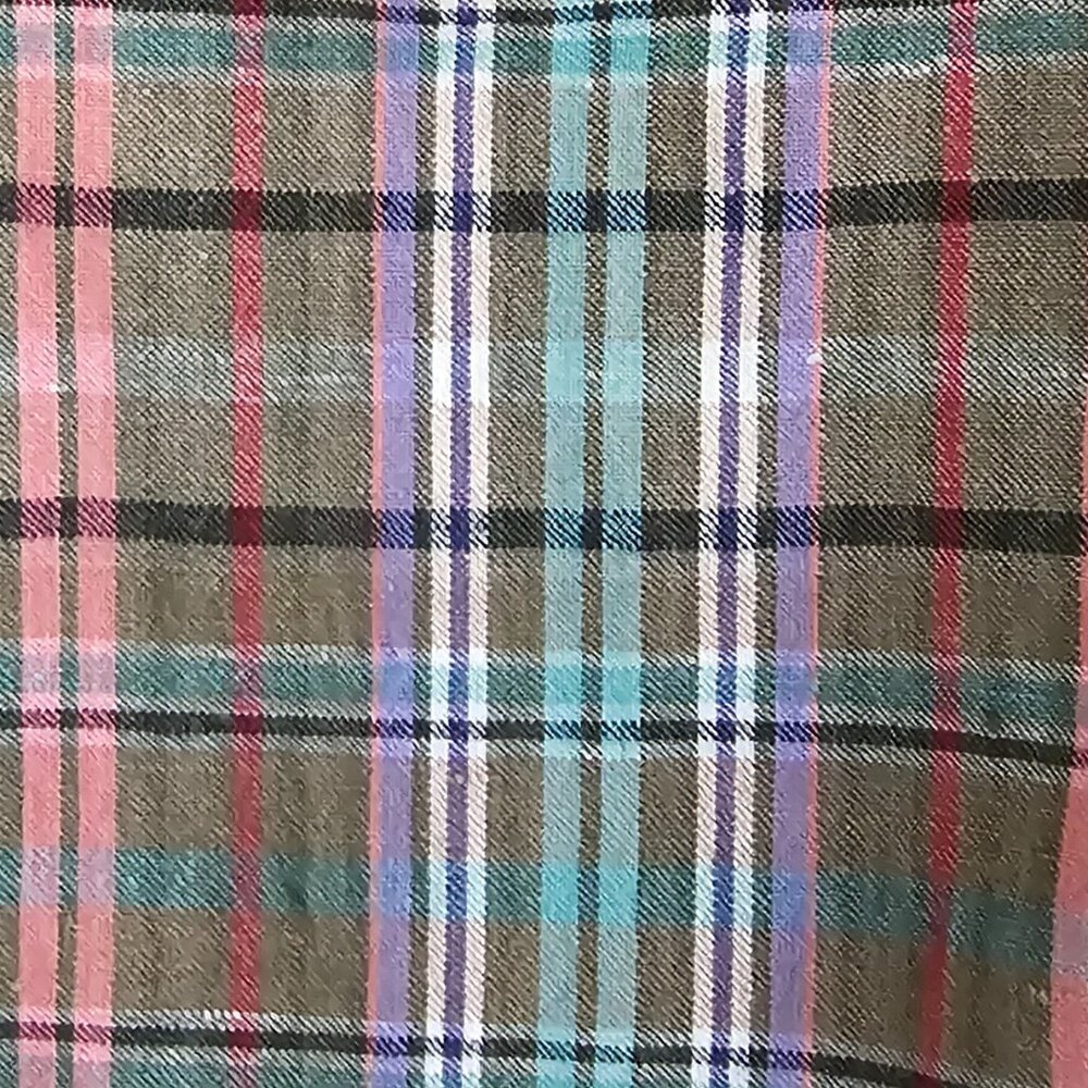 Petite Sophisticate Plaid Shorts | EUC | 6P | Olive Green, Lavender, Coral Multi - Picture 10 of 16